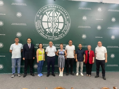 В здании Государственного комитета Республики Абхазия по репатриации состоялась встреча руководителей групп участников летнего лагеря «Ахьыштрахь» от организаций КАФФЕД и АБХАЗФЕД